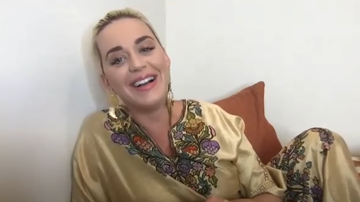 Katy Perry Talks With KISS 92.5. KatyCats Home of the KatyCats!